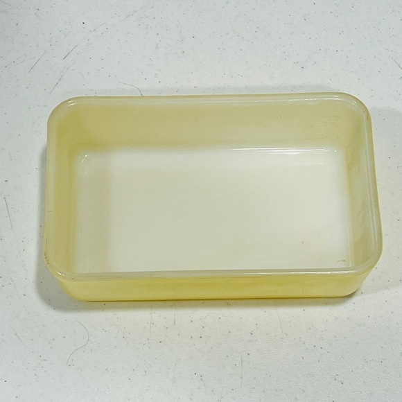 Maid Of Honor Vintage Yellow Bake And Serve Dish Bakeware - Picture 3 of 4